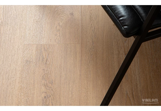 Кварц-винил Дуб Гранада (1227*232*2,5 мм) — купить в Симферополе