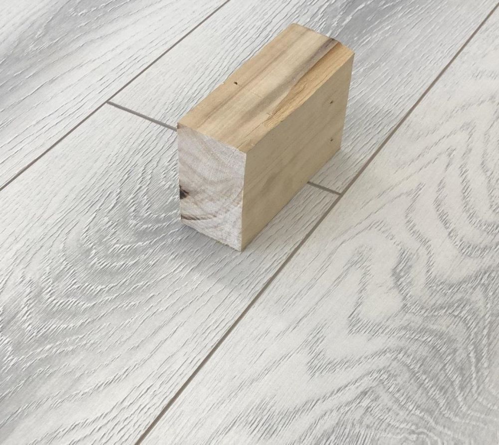 Ламинат "SunFloor" 8/32 4V Вяз Бейкер 36 (1380*193*8 мм) — купить в Симферополе