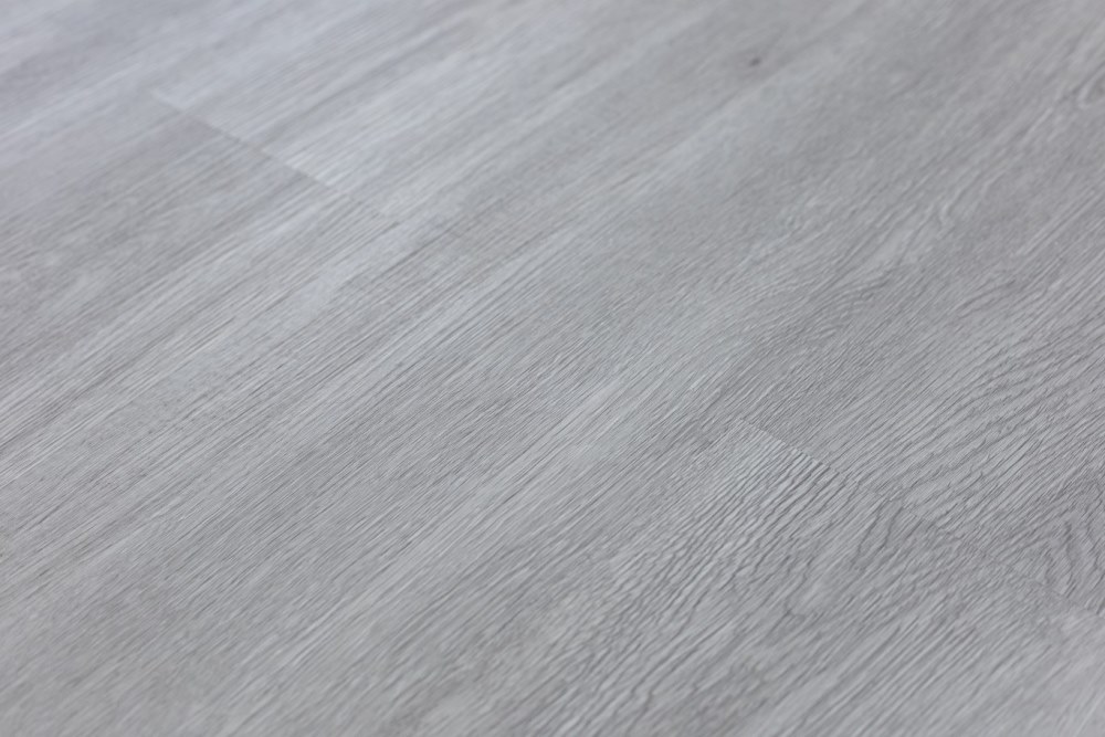 Кварцвиниловая плитка "Art Tile" Ясень Приморский (914,4*152,4*2,5 мм) — купить в Симферополе