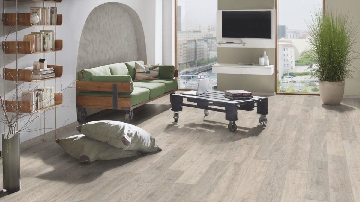 Ламинат "Kronospan" Super Natural Classic Дуб Колорадо 5543 (1285*192*8 мм) — купить в Симферополе