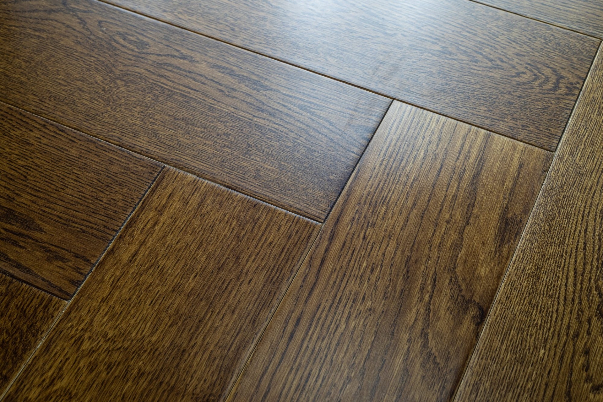 Инженерный паркет «Damy Floor» Ореховый (укладка елочкой) — купить в Симферополе