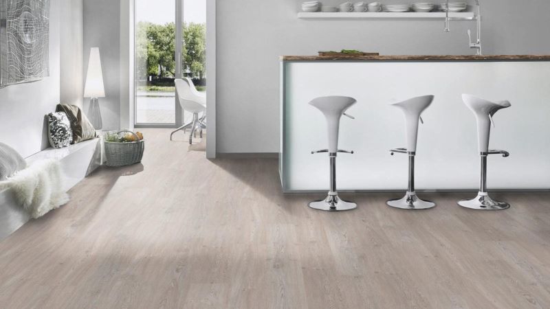 Ламинат Дуб Белый Масляный 33 класс "Krono original" Forte Classic 5552 oak (1285*192*8 мм) — купить в Симферополе