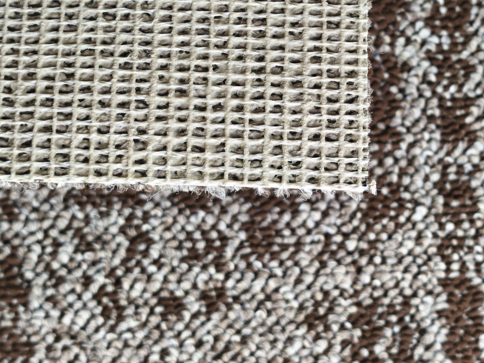 Ковровое покрытие "Bonkeel" Soul One Brown (ширина 4м) — купить в Симферополе