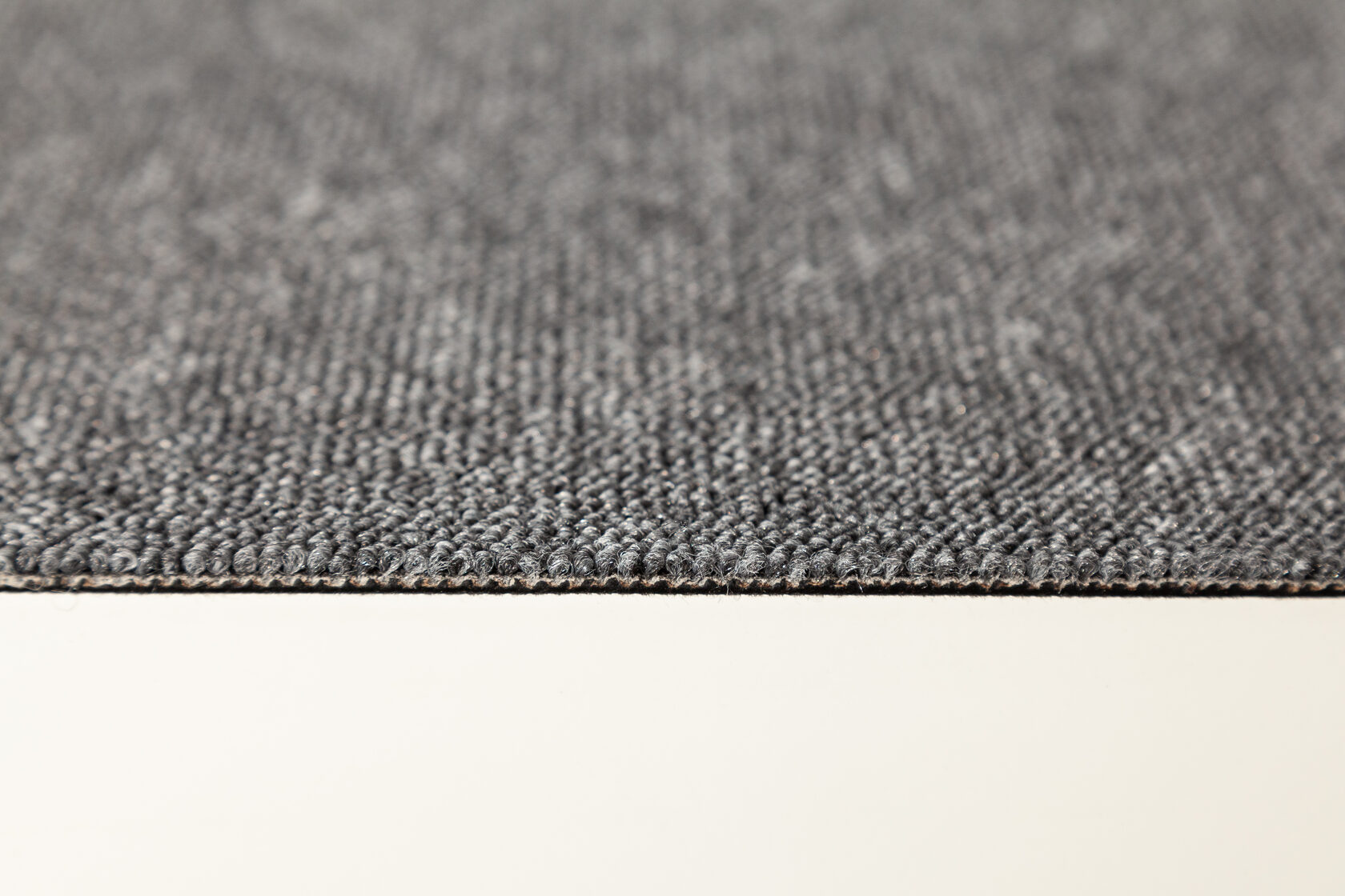 Ковровая плитка "Bonkeel" Space Grey (500*500*5,9 мм) — купить в Симферополе